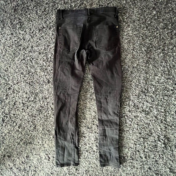 Men’s black distressed skinny jeans - Picture 2 of 3